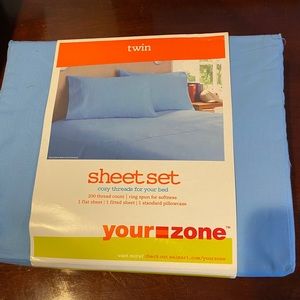 Twin sheet set